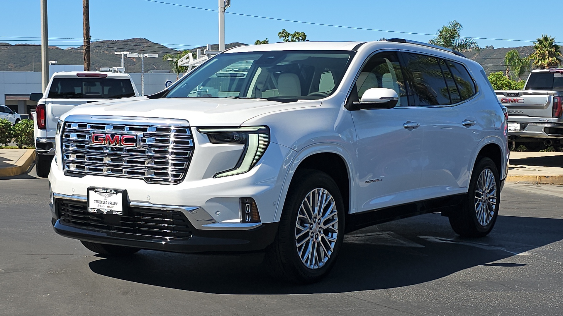 2024 GMC Acadia AWD Denali 4