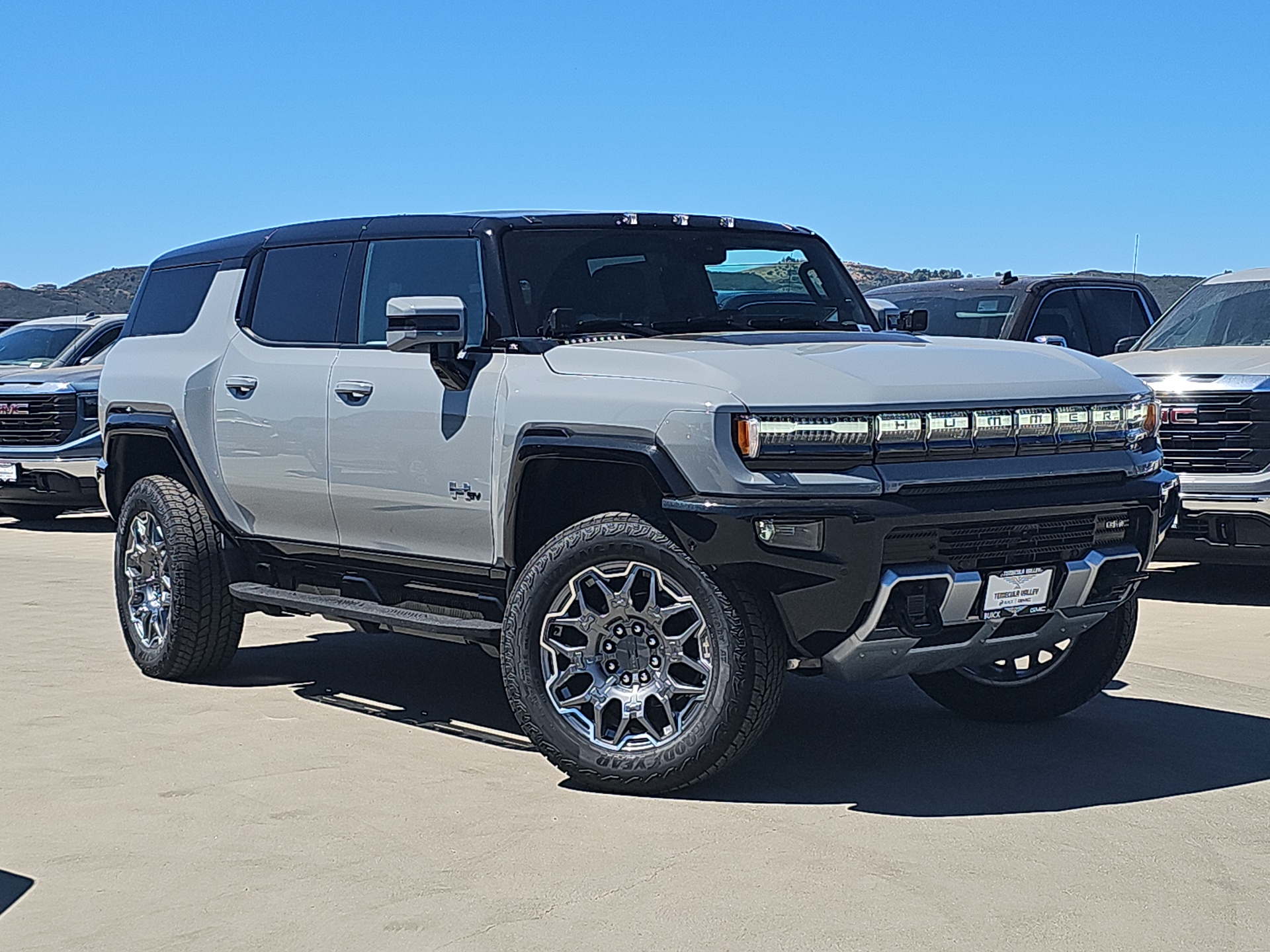 2025 GMC HUMMER EV SUV 3X 2