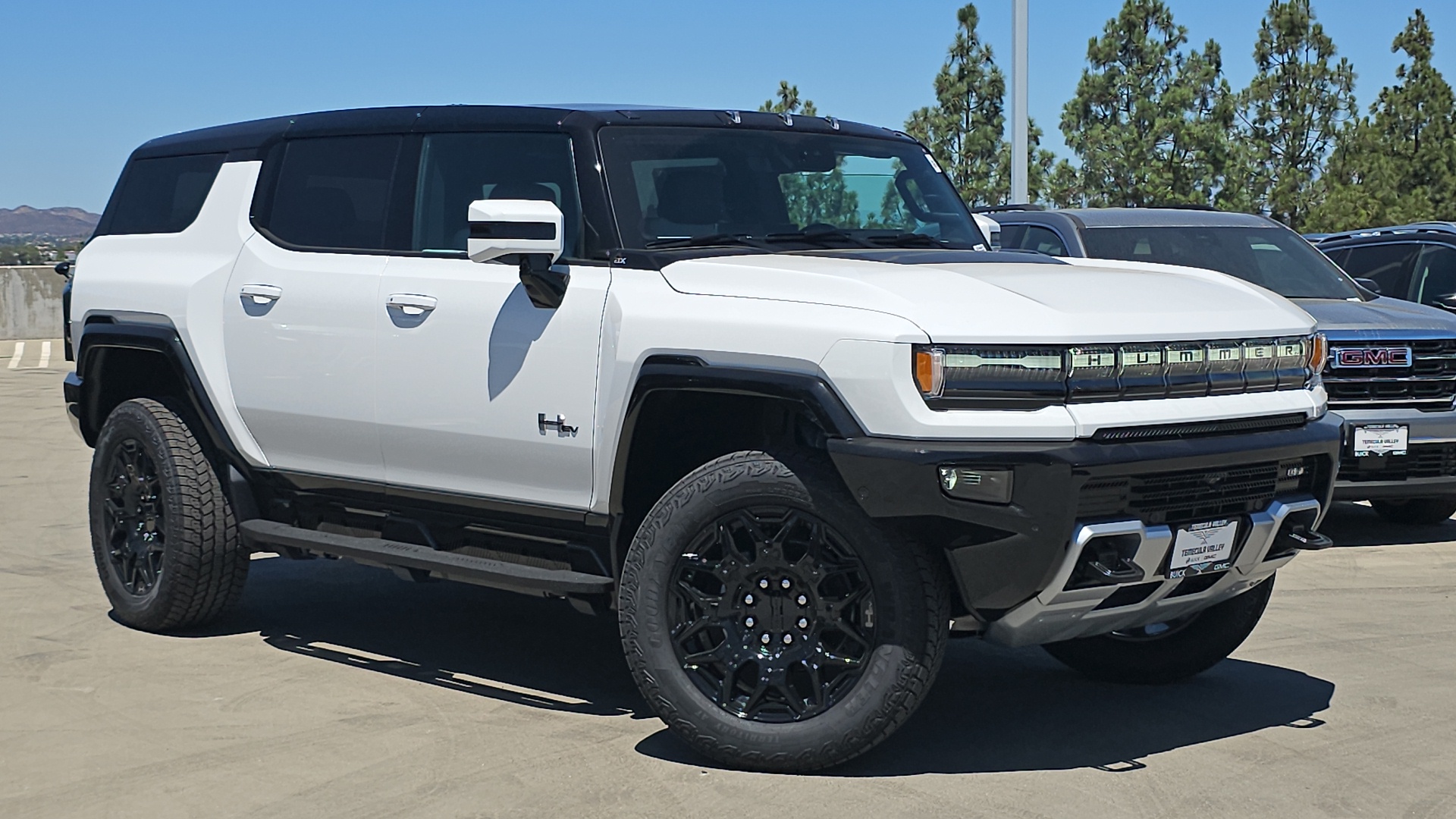 2025 GMC HUMMER EV SUV 2X 2