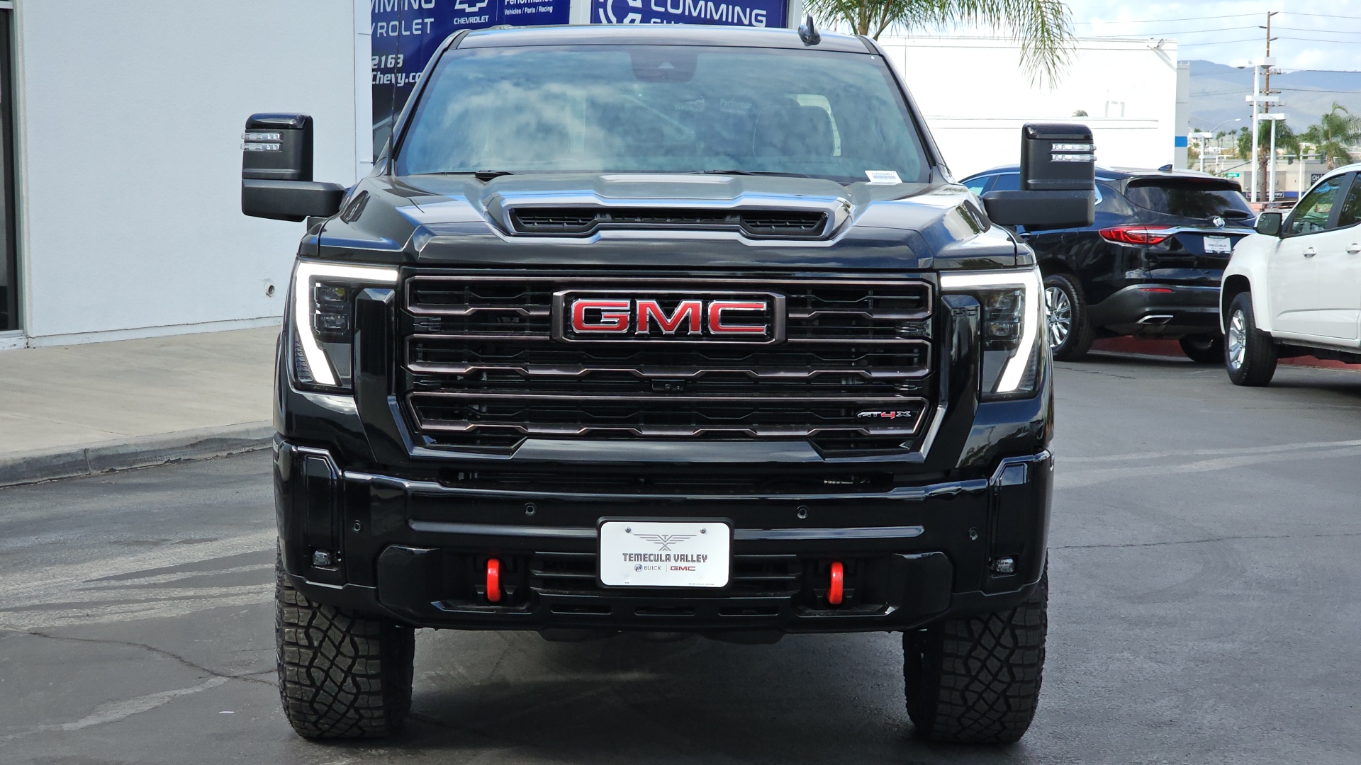 2025 GMC Sierra 2500HD 4WD Crew Cab Standard Bed AT4X 5