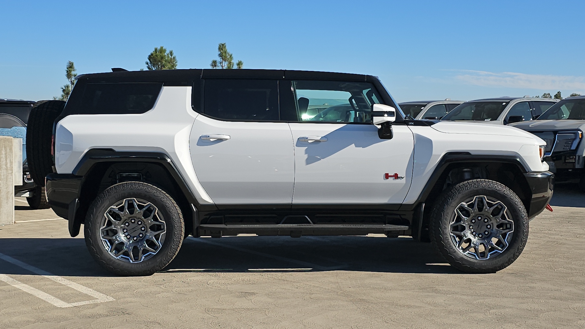 2025 GMC HUMMER EV SUV 3X 7