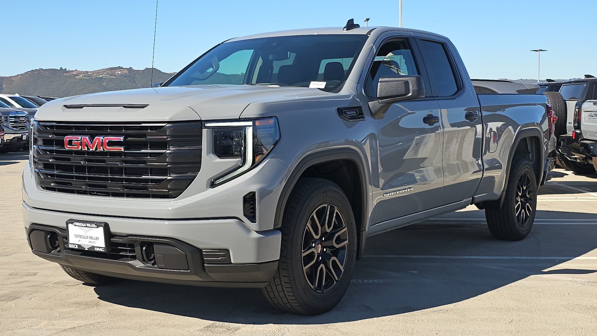 2025 GMC Sierra 1500 Pro 4