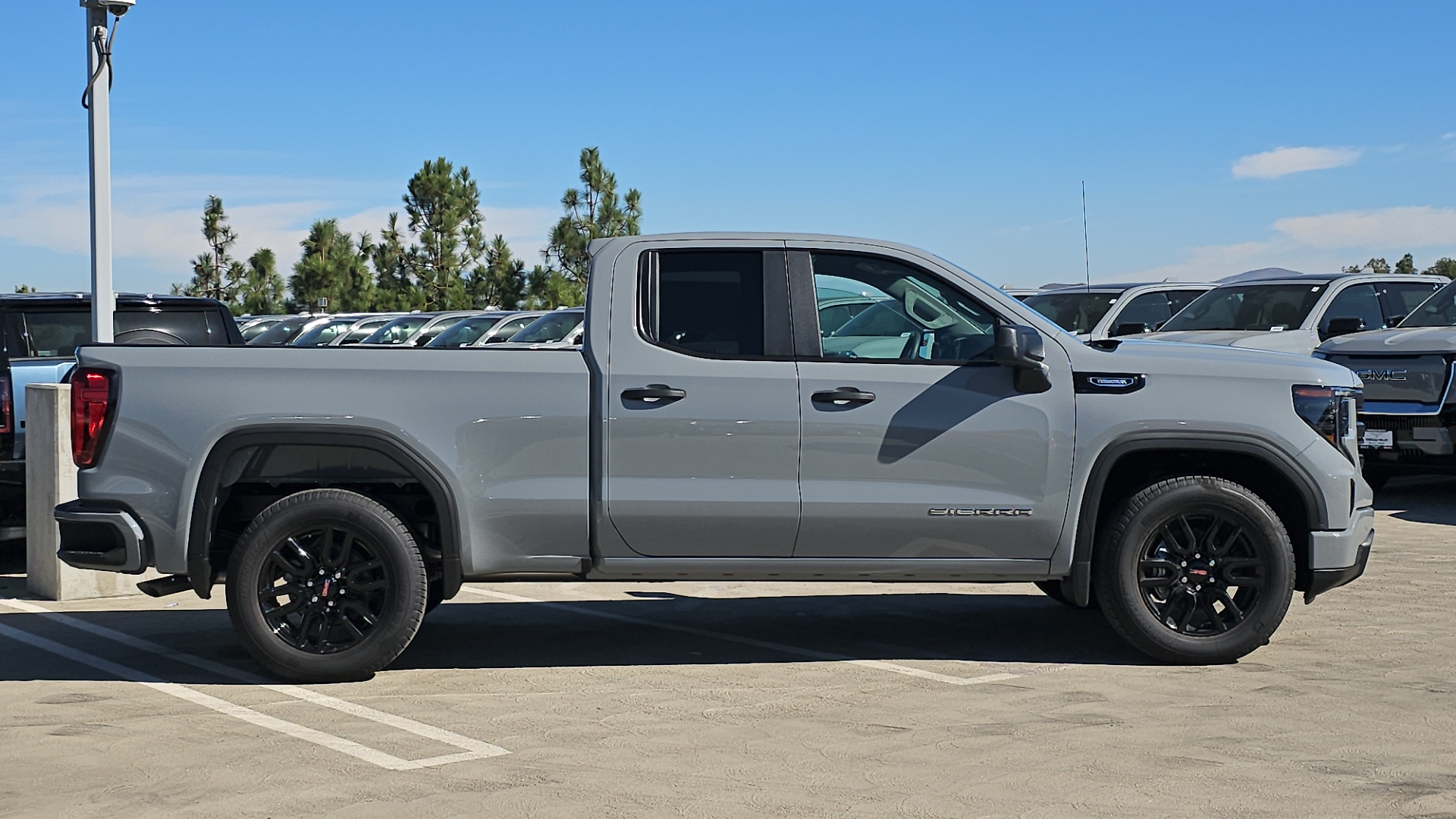 2025 GMC Sierra 1500 Pro 7