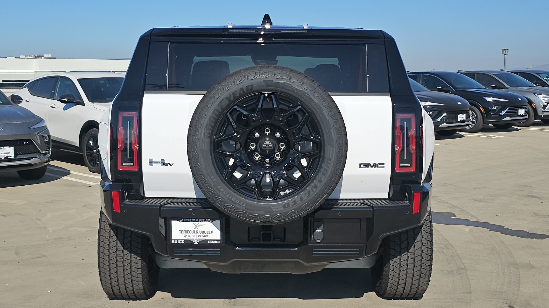 2025 GMC HUMMER EV Pickup 2X 11