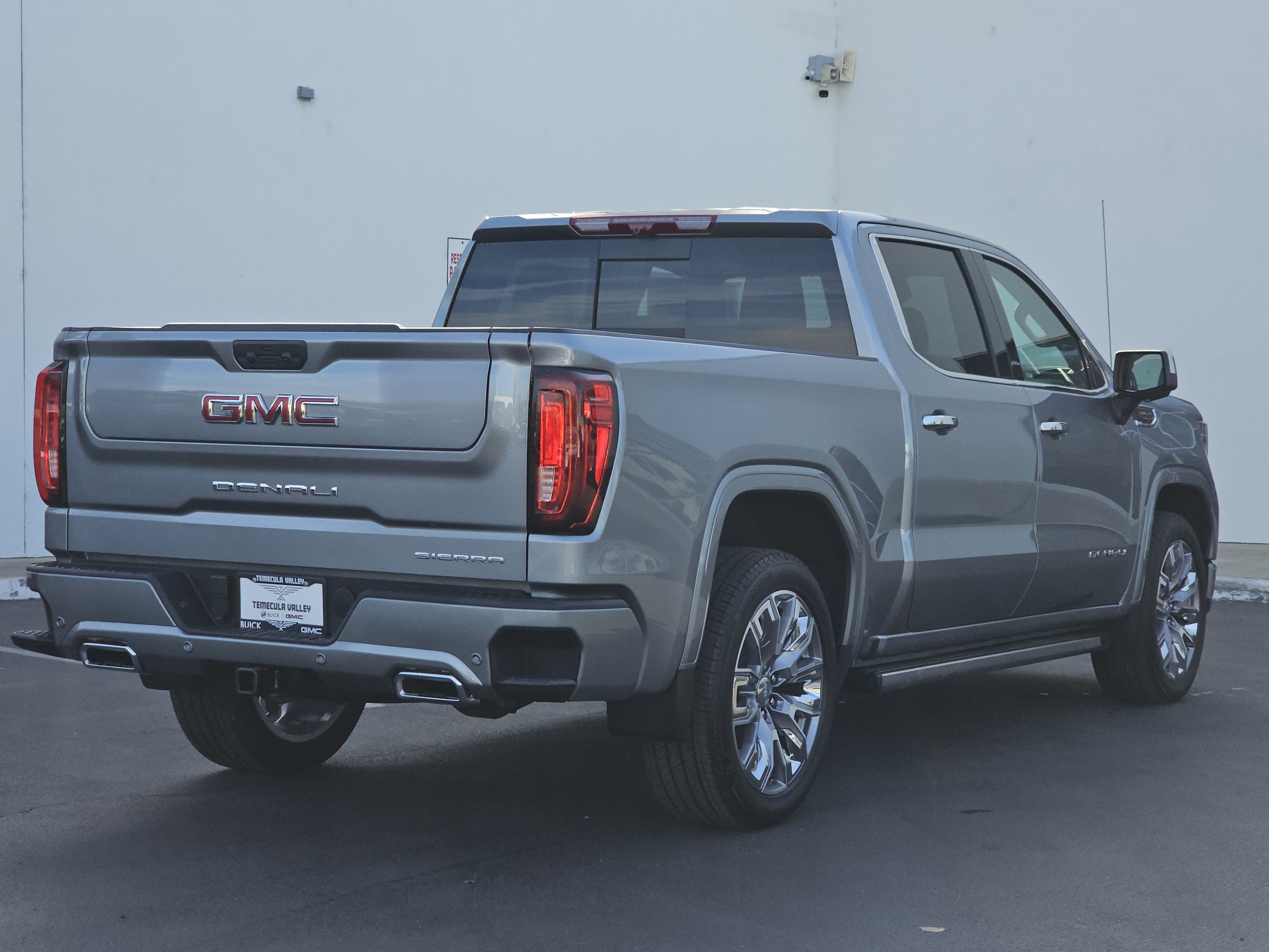 2025 GMC Sierra 1500 4WD Crew Cab Short Box Denali 13