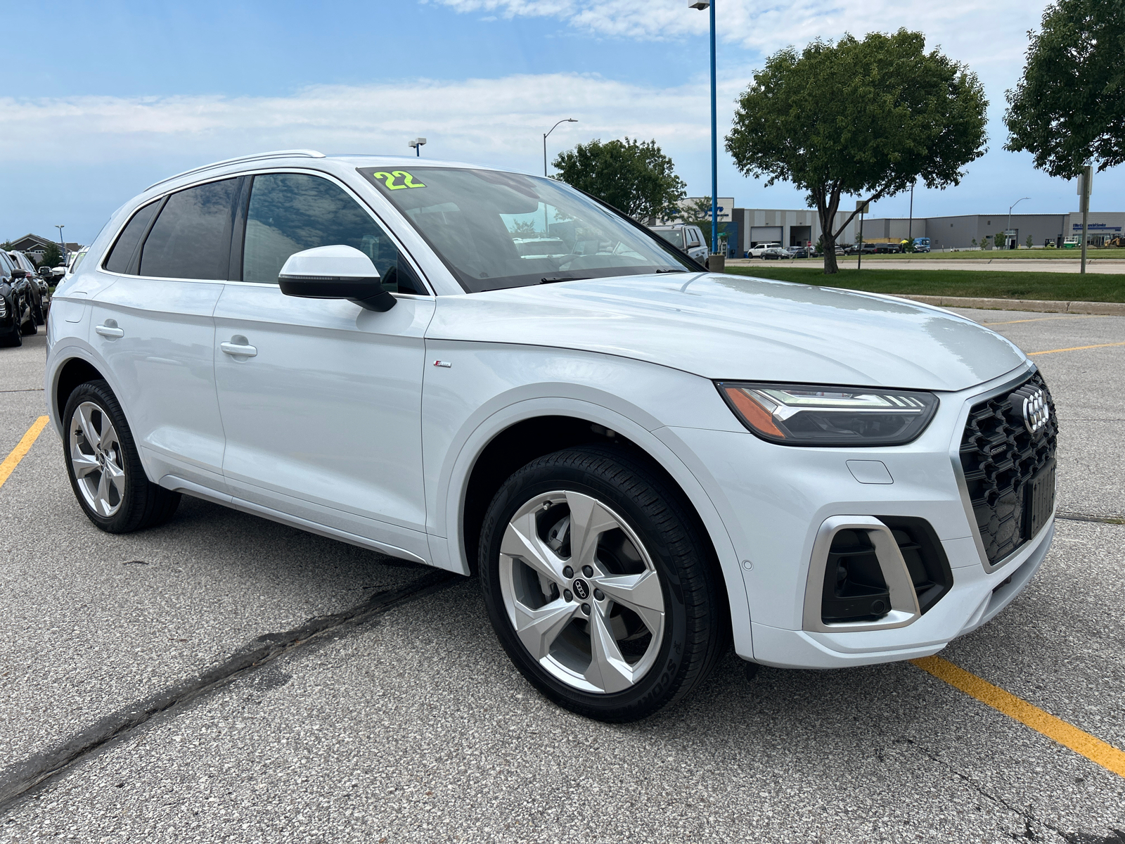 2022 Audi Q5 45 S line Prestige 1