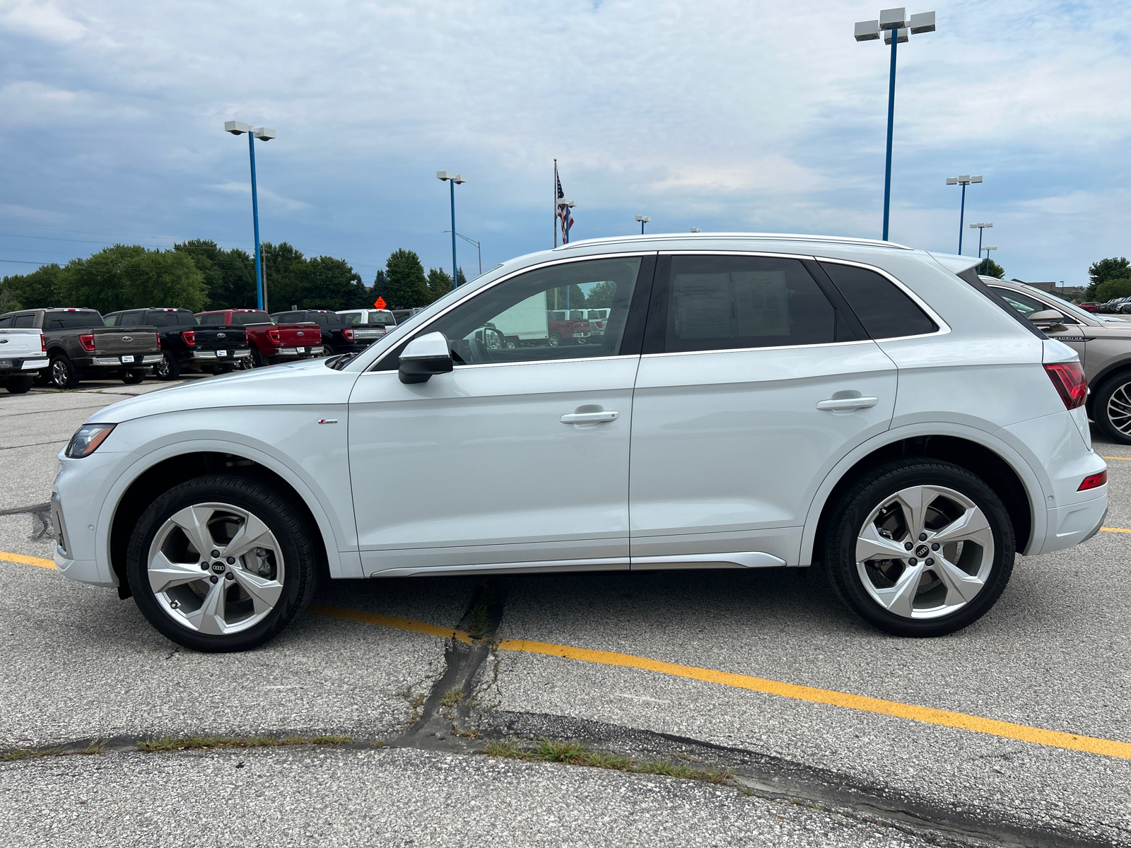 2022 Audi Q5 45 S line Prestige 6