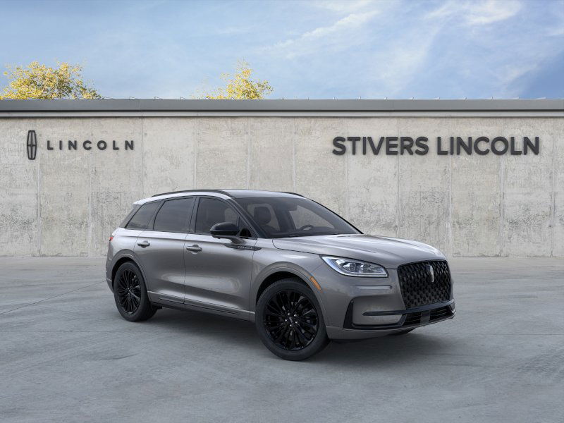 2025 Lincoln Corsair Reserve 8