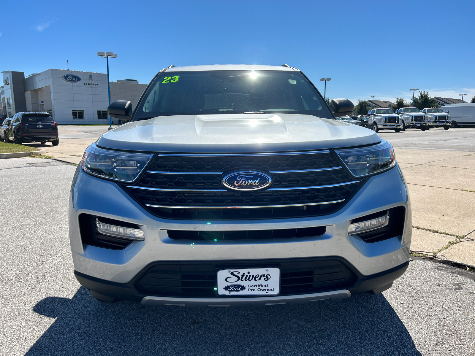 2023 Ford Explorer XLT 8