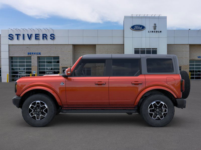 2024 Ford Bronco Outer Banks 3