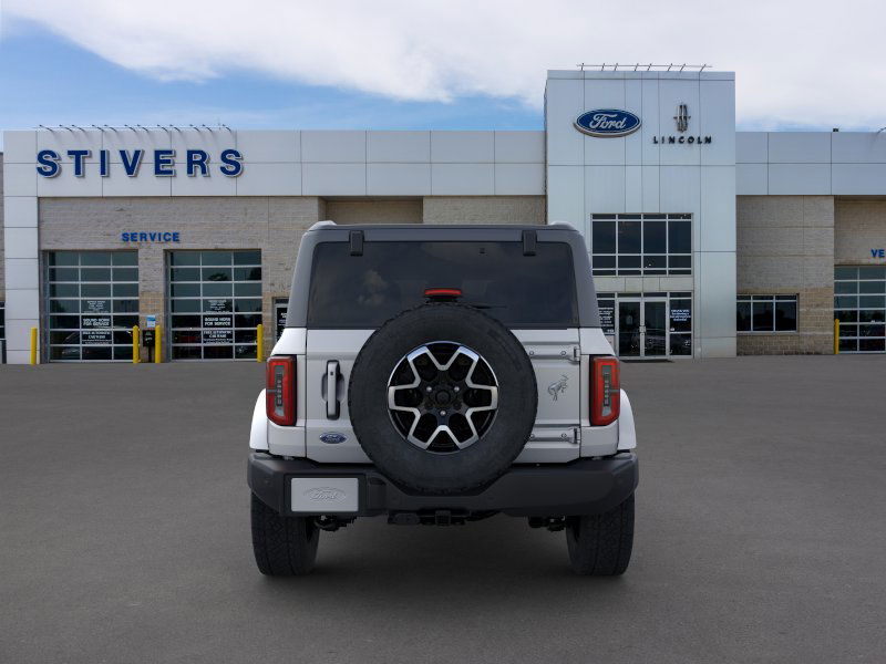 2024 Ford Bronco Outer Banks 5