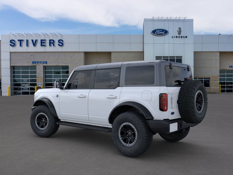 2024 Ford Bronco Outer Banks 4