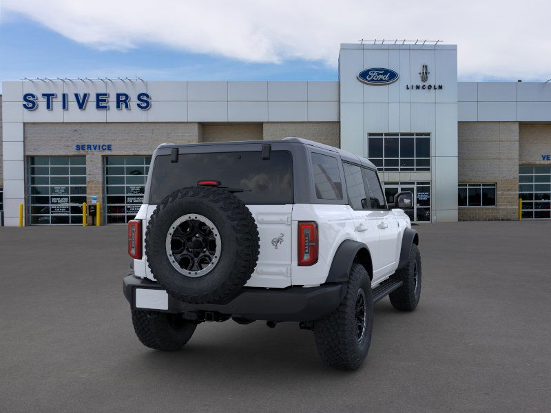 2024 Ford Bronco Outer Banks 8