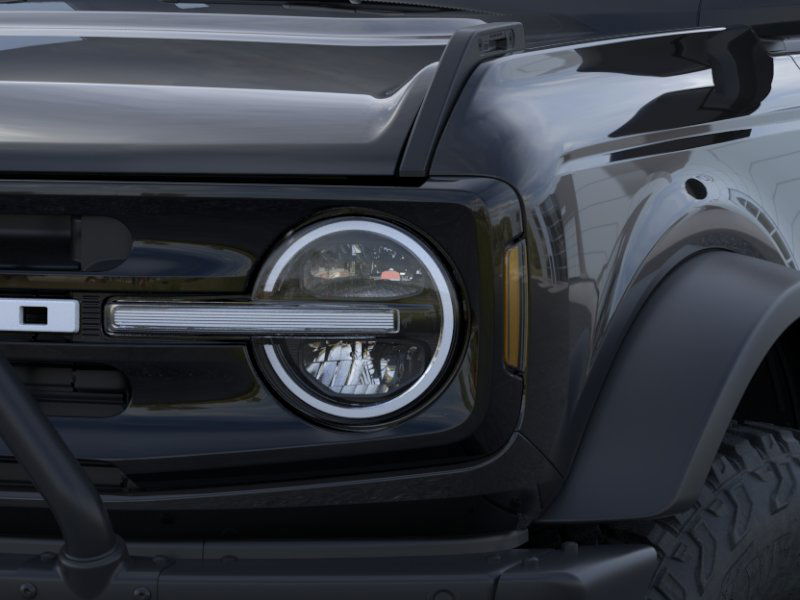 2024 Ford Bronco Outer Banks 20