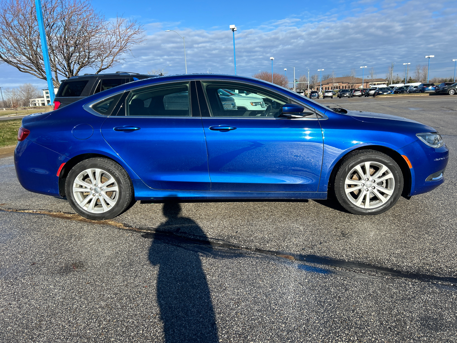 2016 Chrysler 200 Limited 4