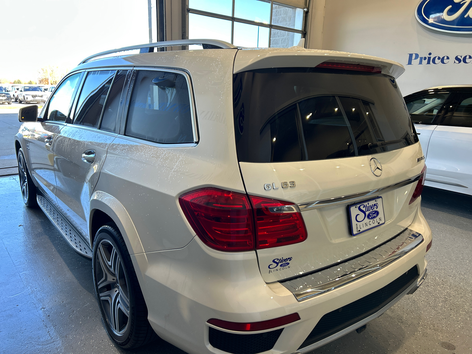 2016 Mercedes-Benz GL-Class GL 63 AMG 5