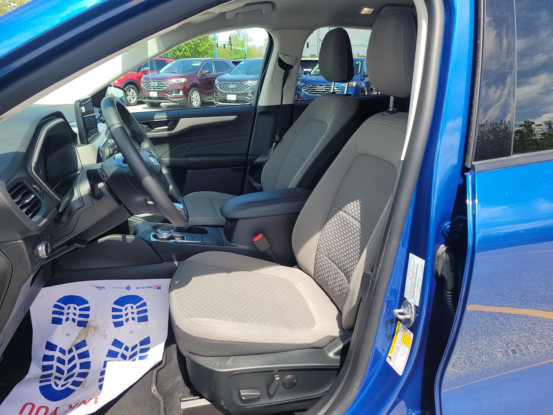 2022 Ford Escape SE Hybrid 10