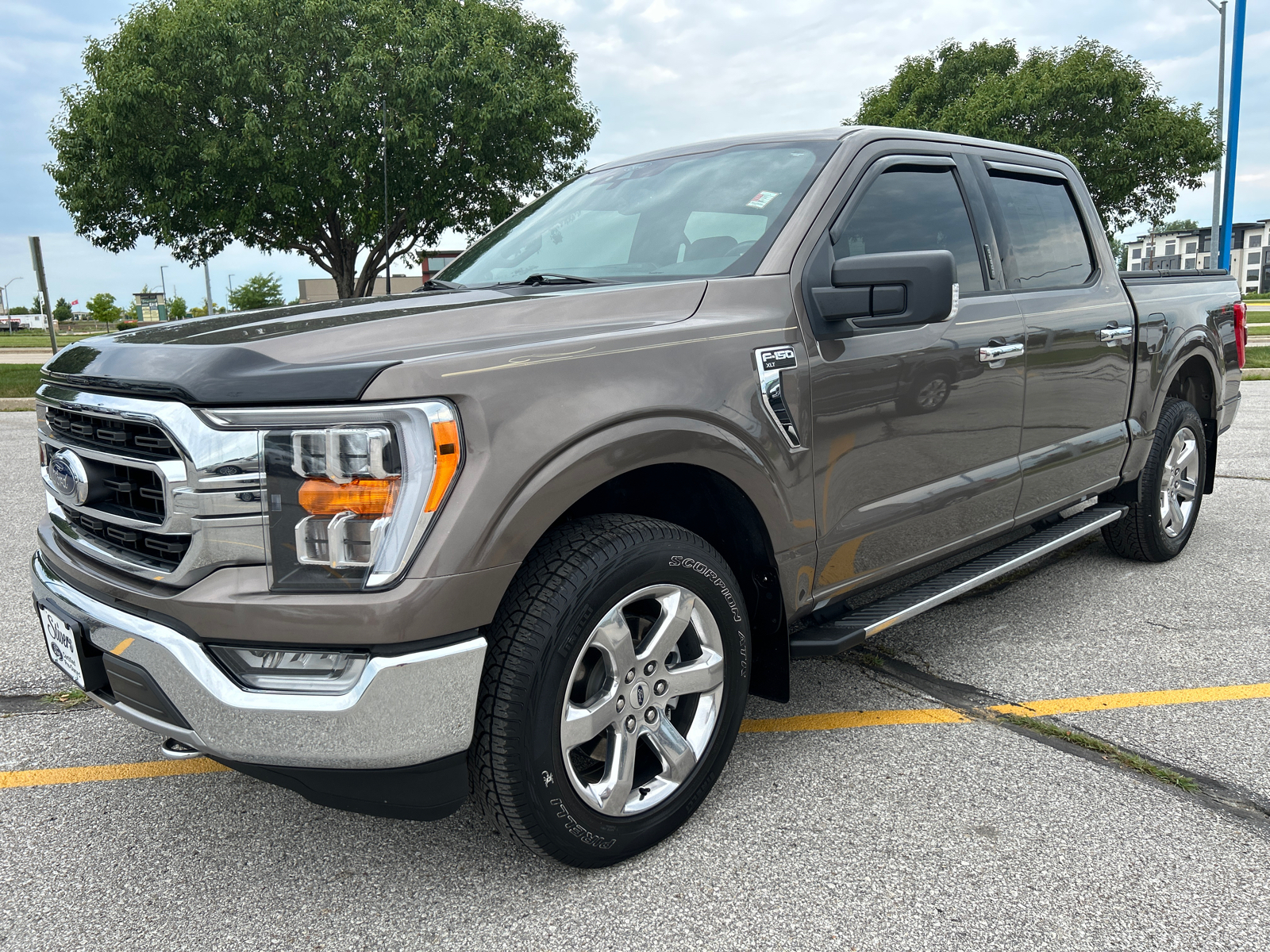 2021 Ford F-150 XLT 8