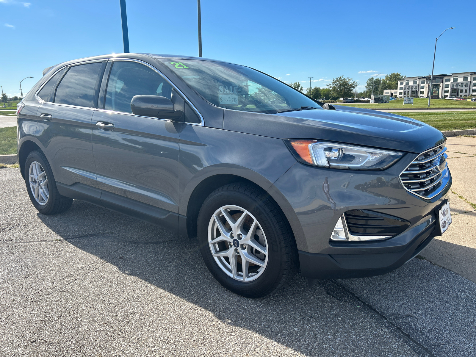 2021 Ford Edge  1