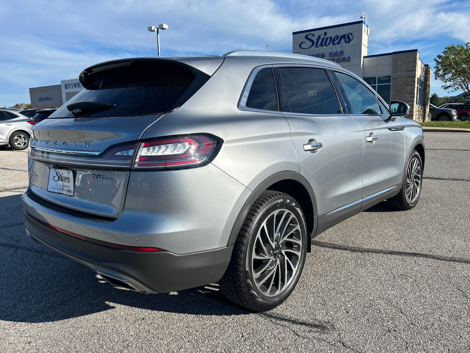 2020 Lincoln Nautilus Reserve 3