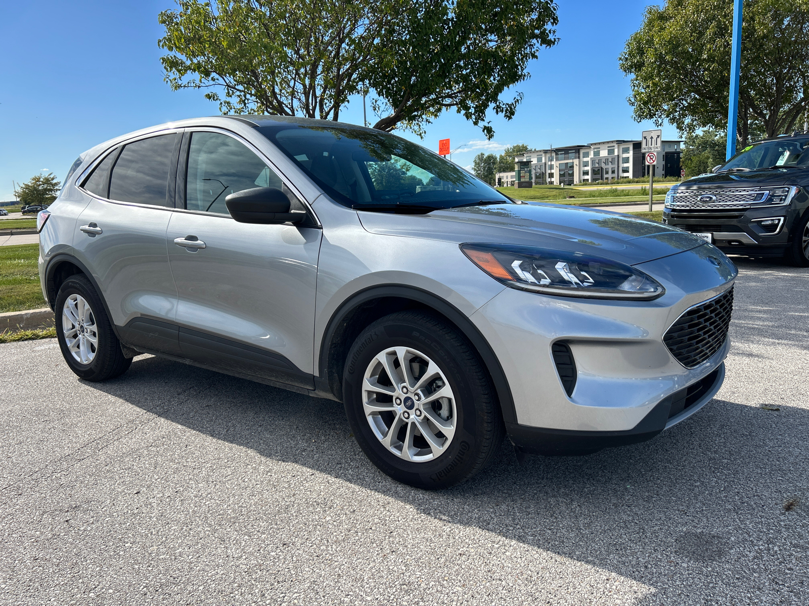 2022 Ford Escape SE 1