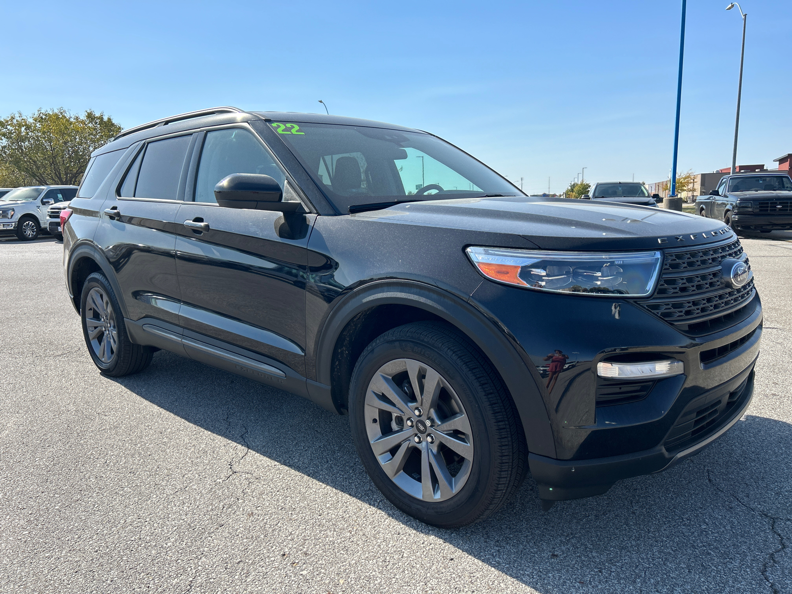 2022 Ford Explorer XLT 1