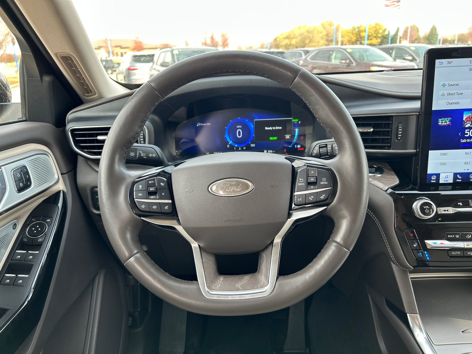 2022 Ford Explorer Platinum 18