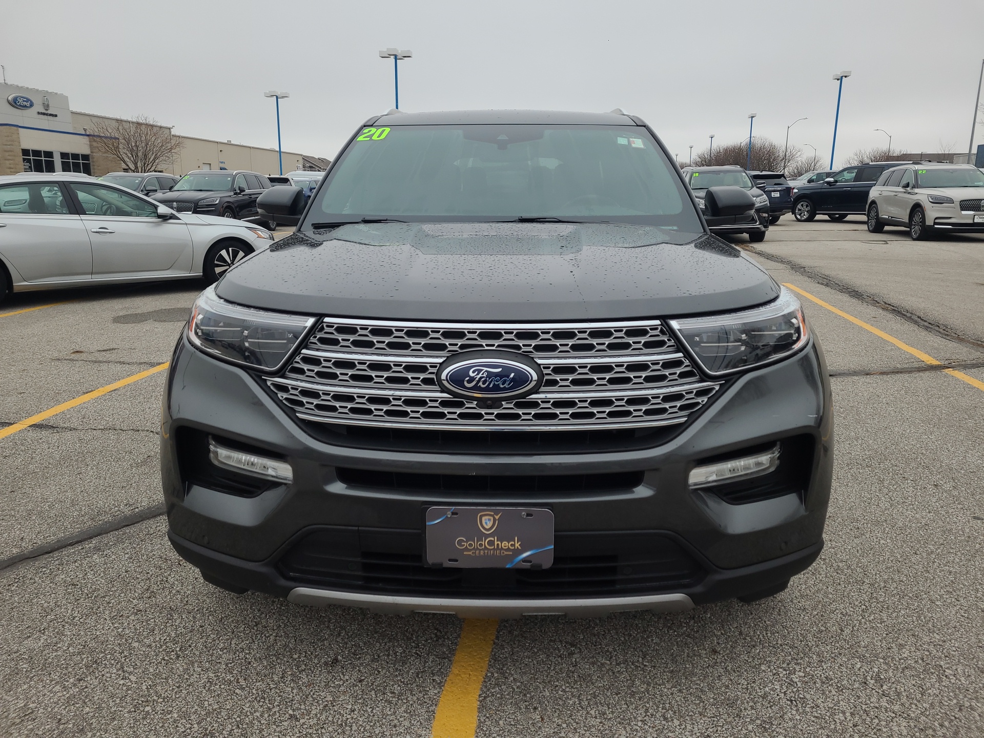 2020 Ford Explorer Limited 9