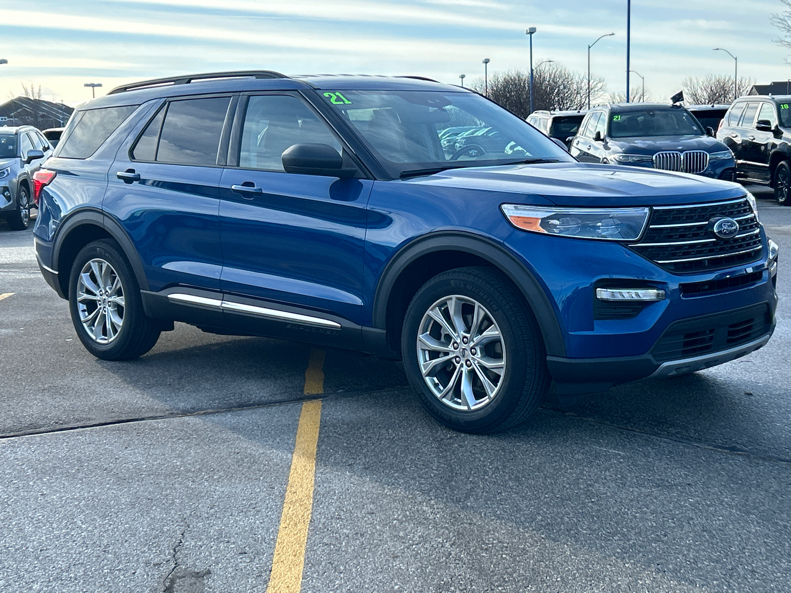 2021 Ford Explorer XLT 1