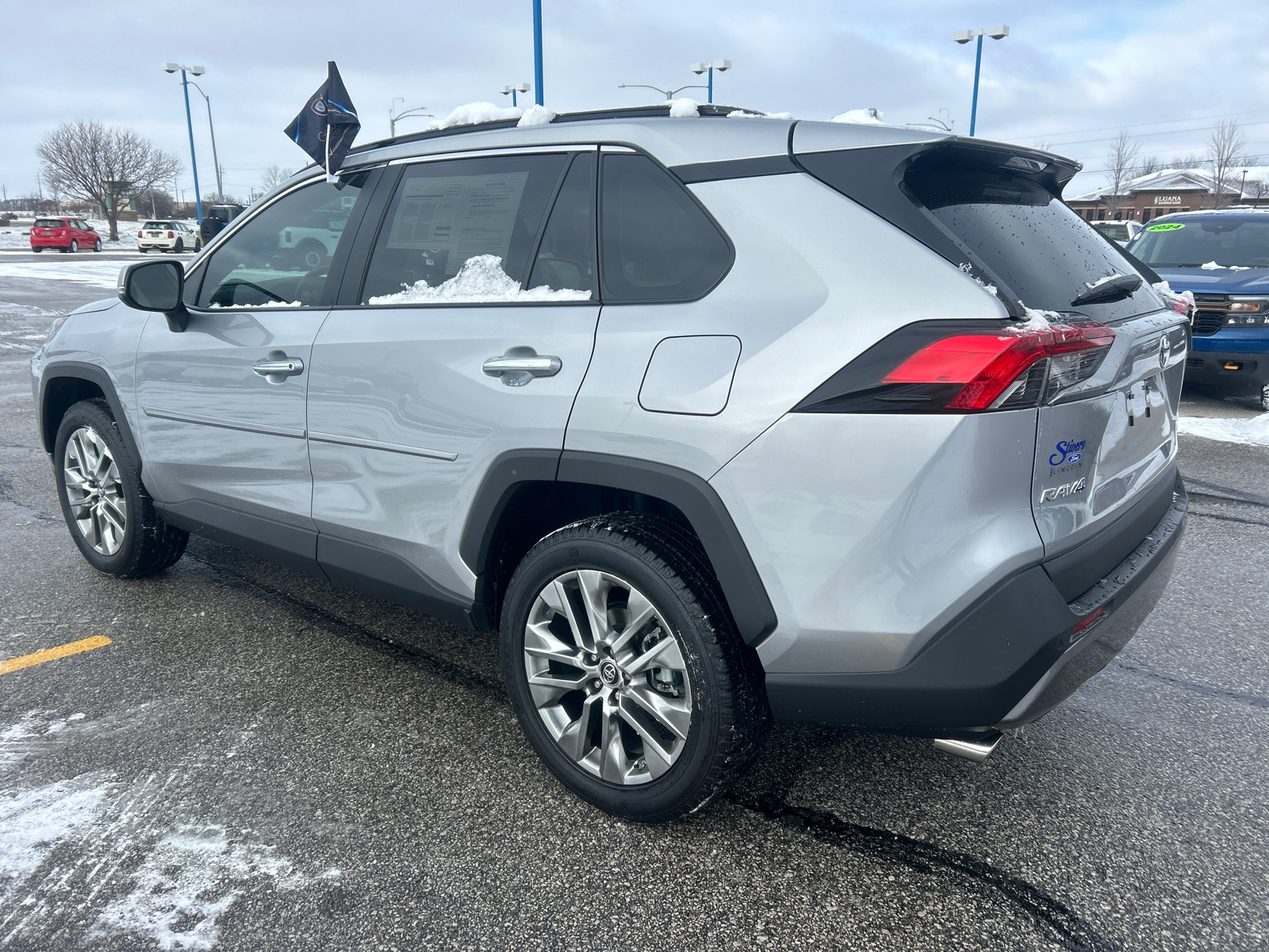 2019 Toyota RAV4 Limited 5