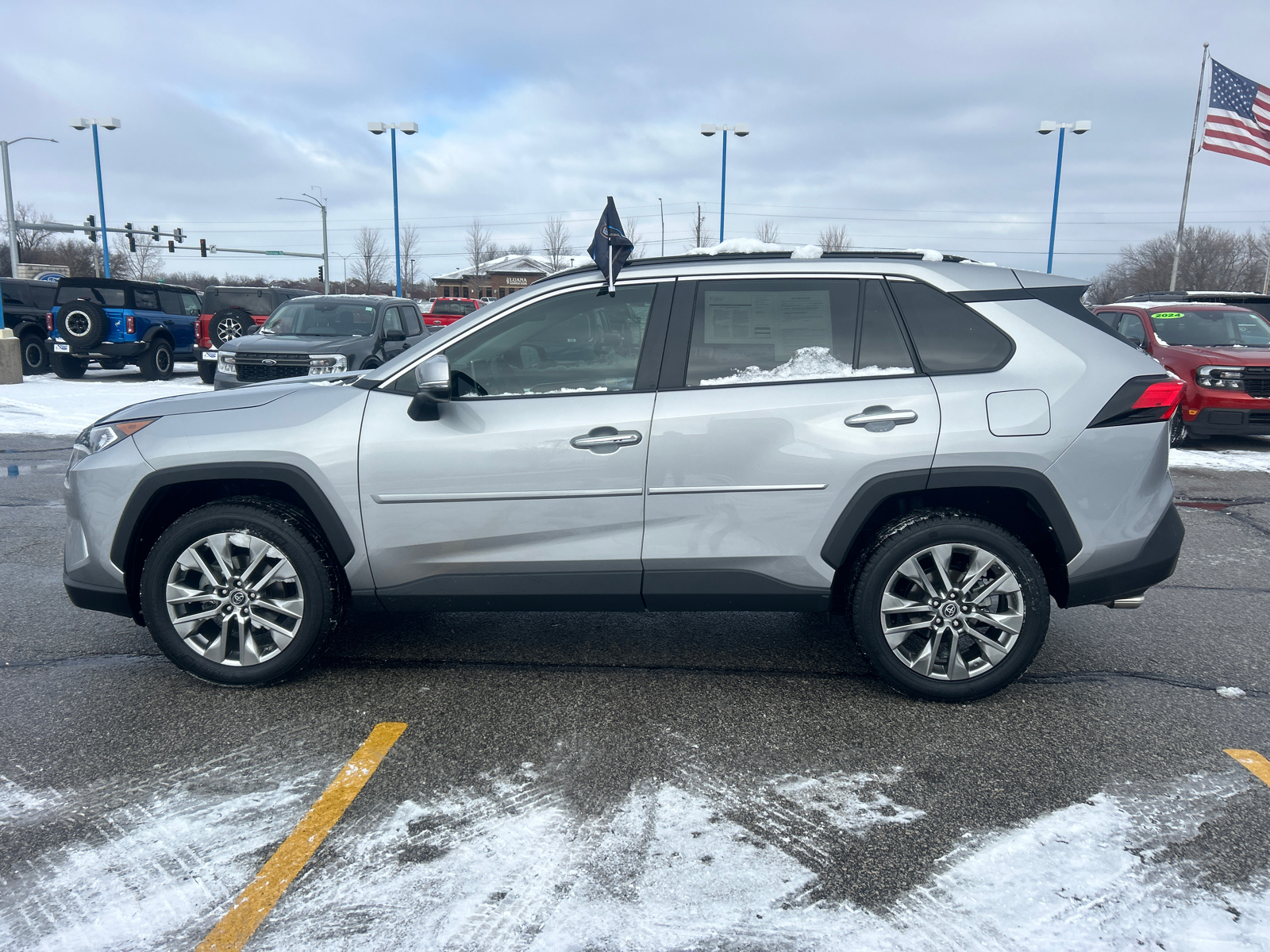 2019 Toyota RAV4 Limited 6