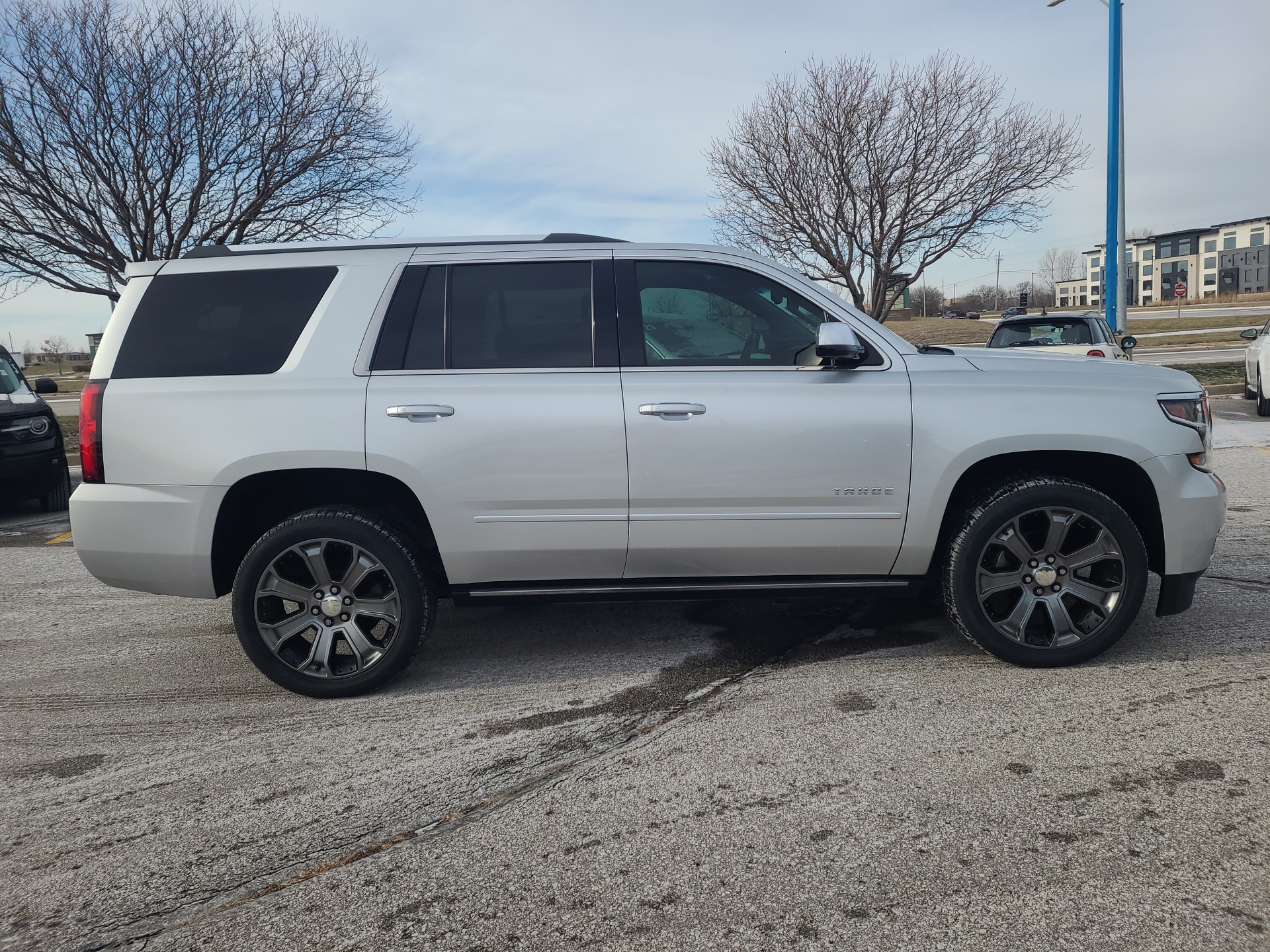 2019 Chevrolet Tahoe Premier 3