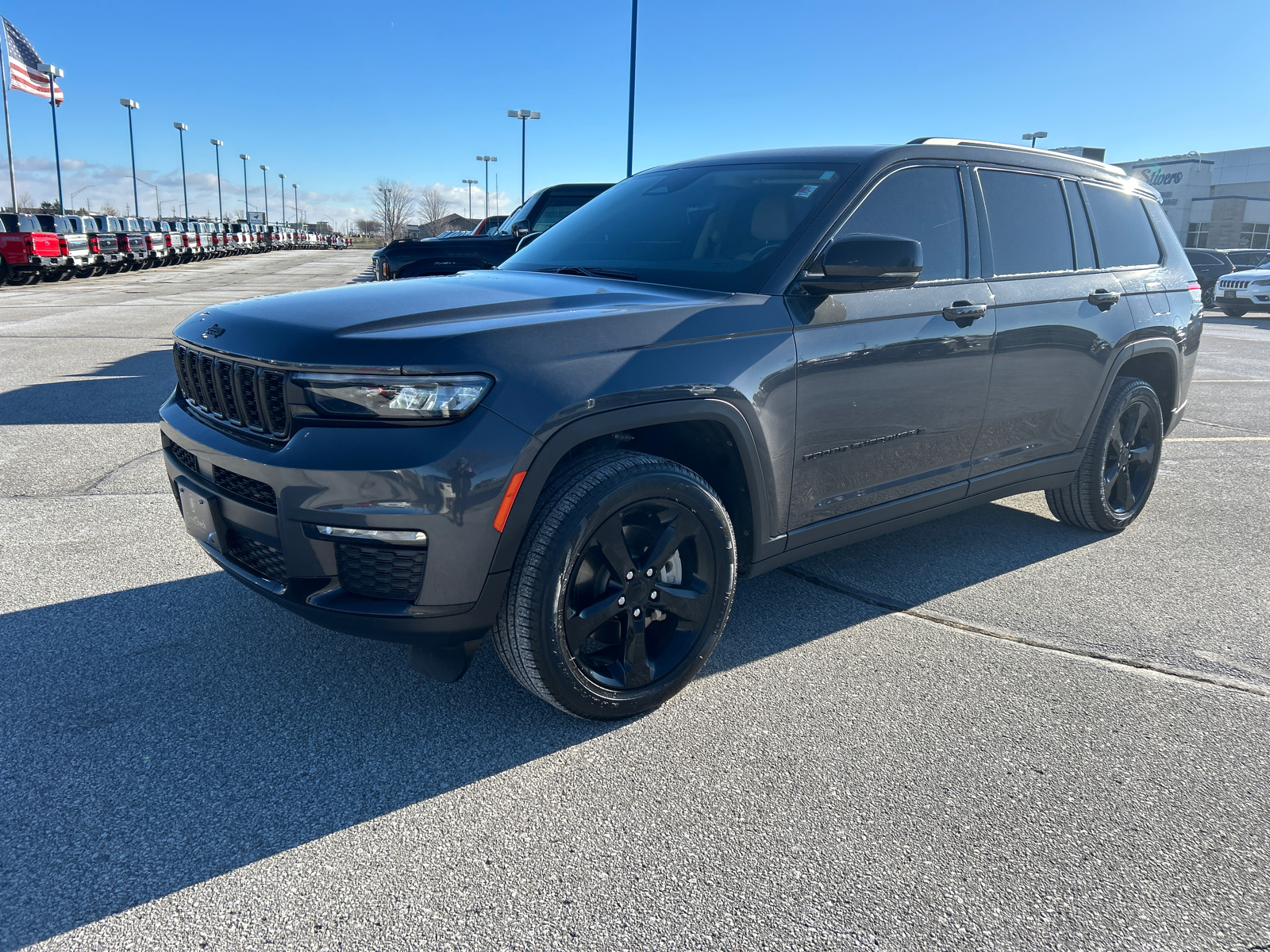 2022 Jeep Grand Cherokee L Limited 8