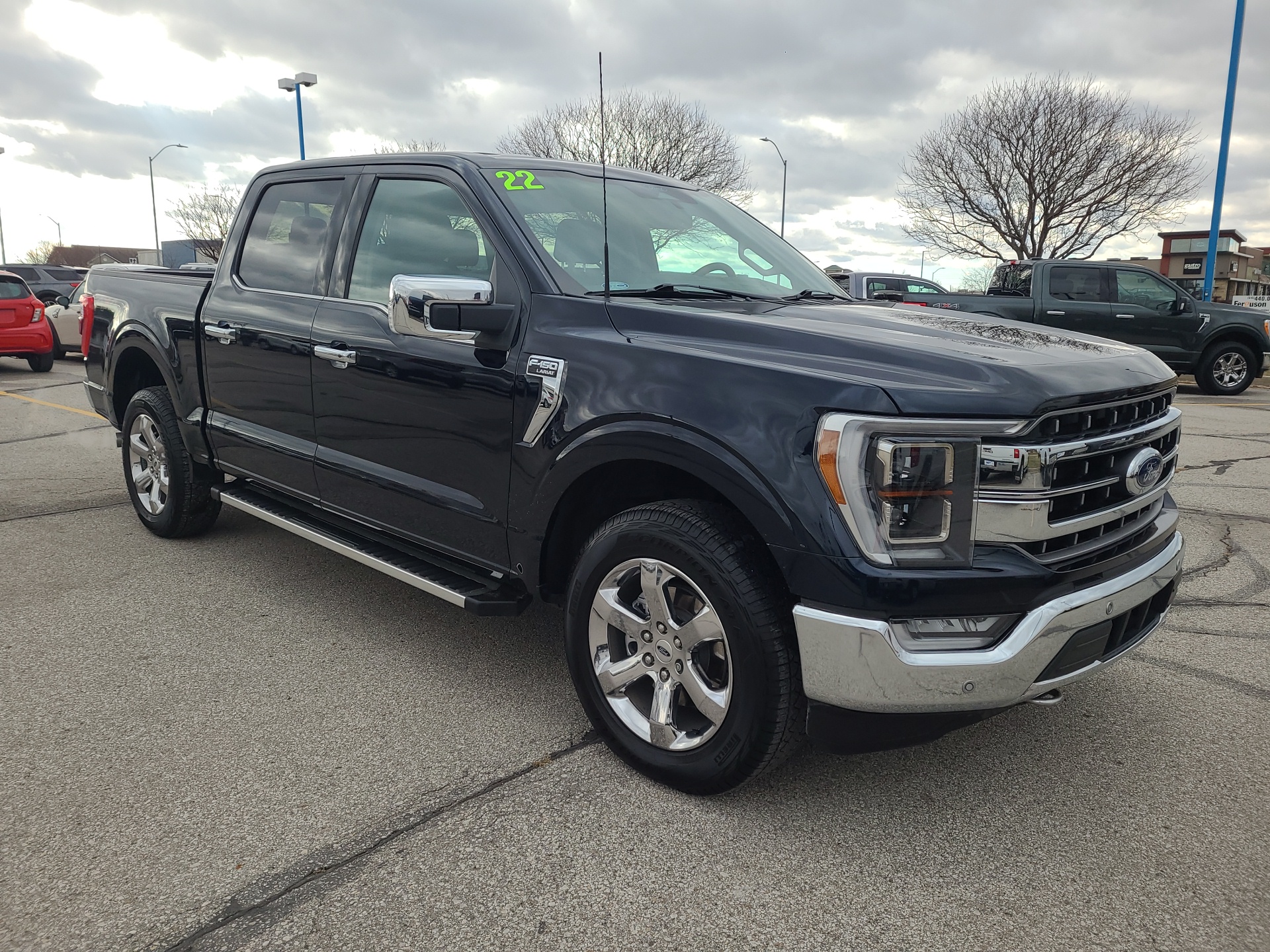 2022 Ford F-150 Lariat 1