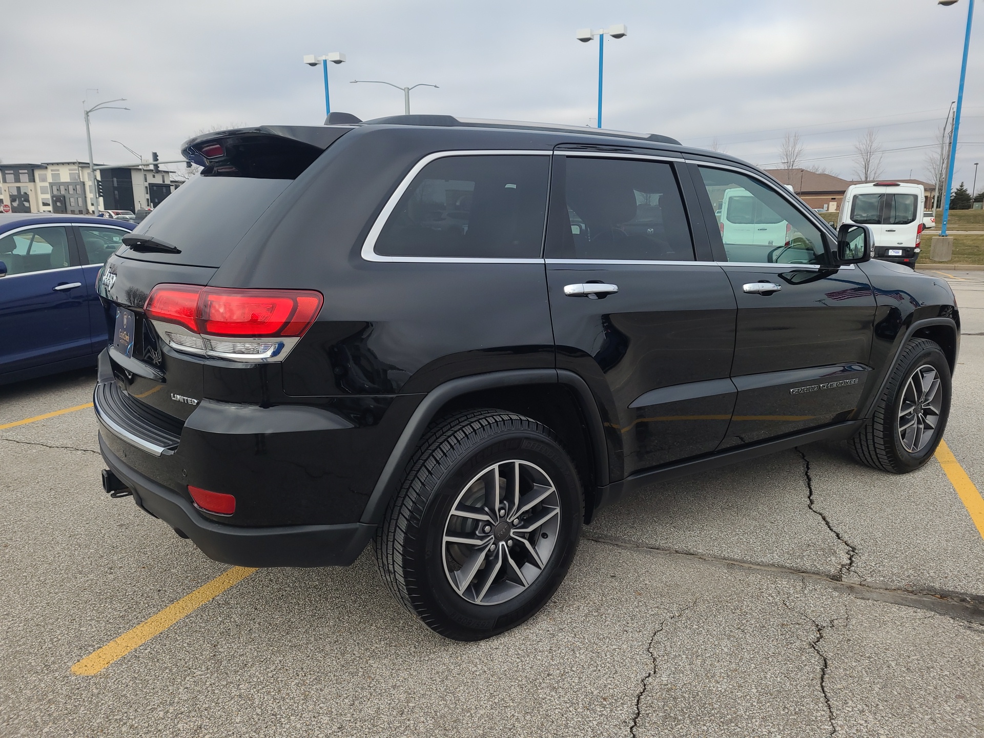 2020 Jeep Grand Cherokee Limited 3