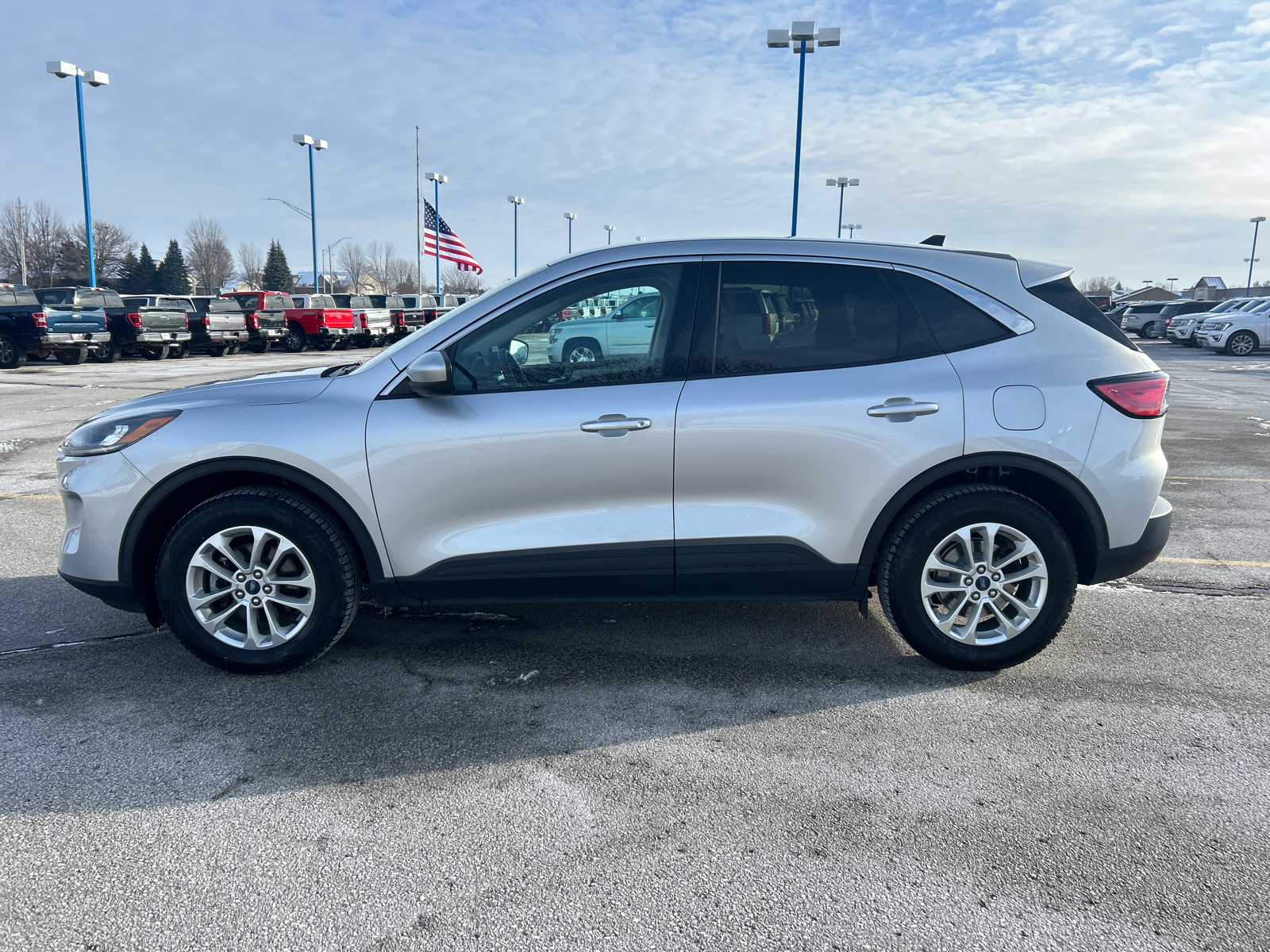 2020 Ford Escape SE 8