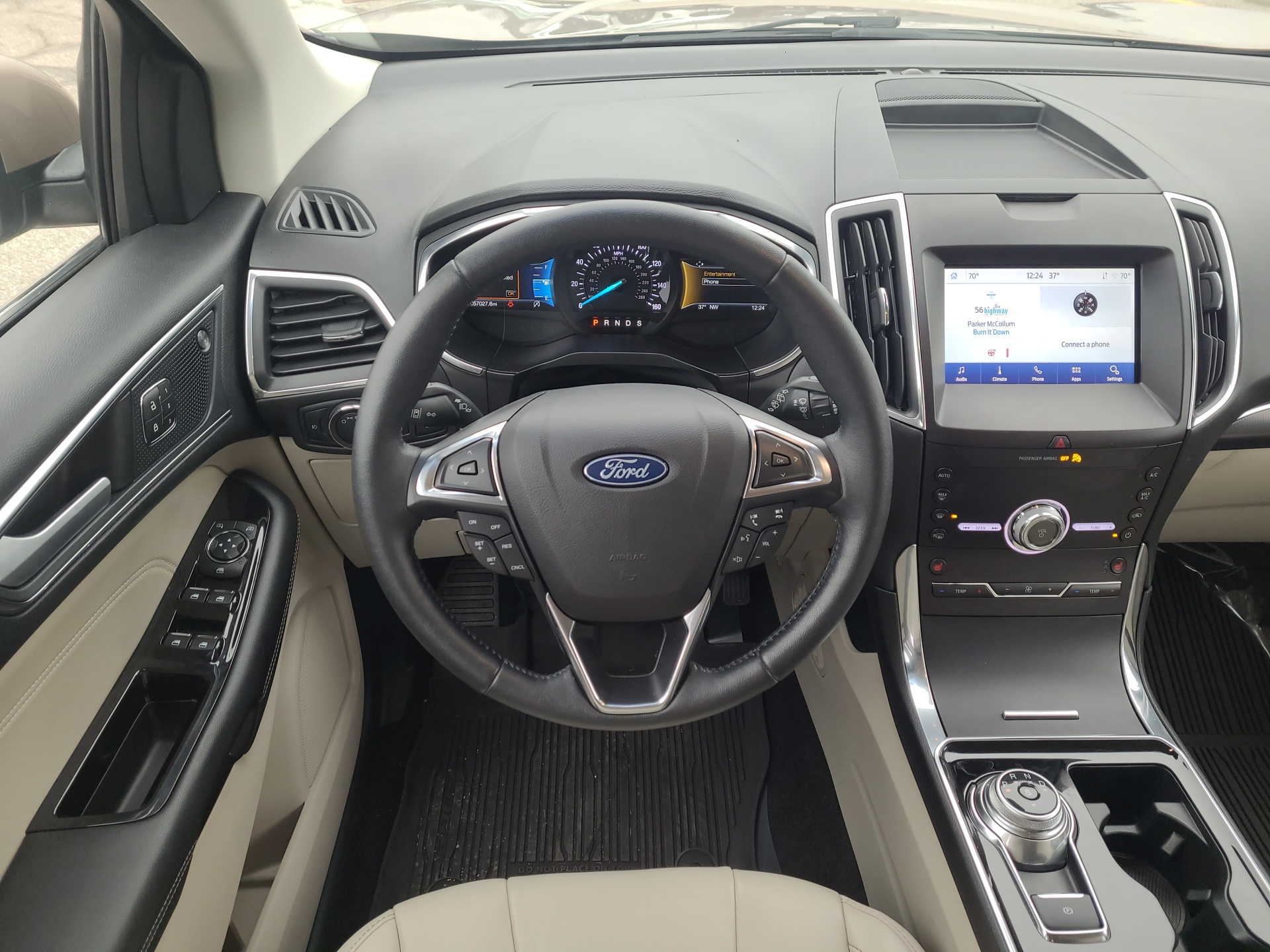 2020 Ford Edge Titanium 15