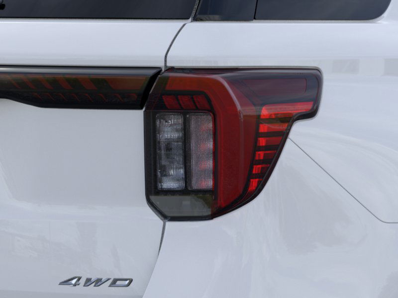 2025 Ford Explorer Active 21