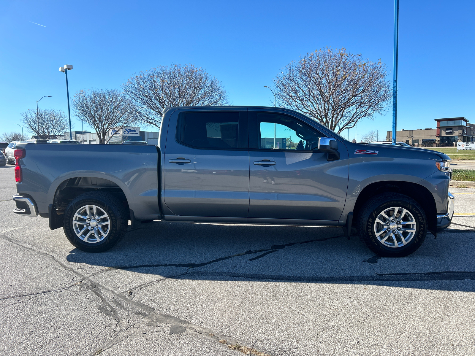 2021 Chevrolet Silverado 1500 LT 2