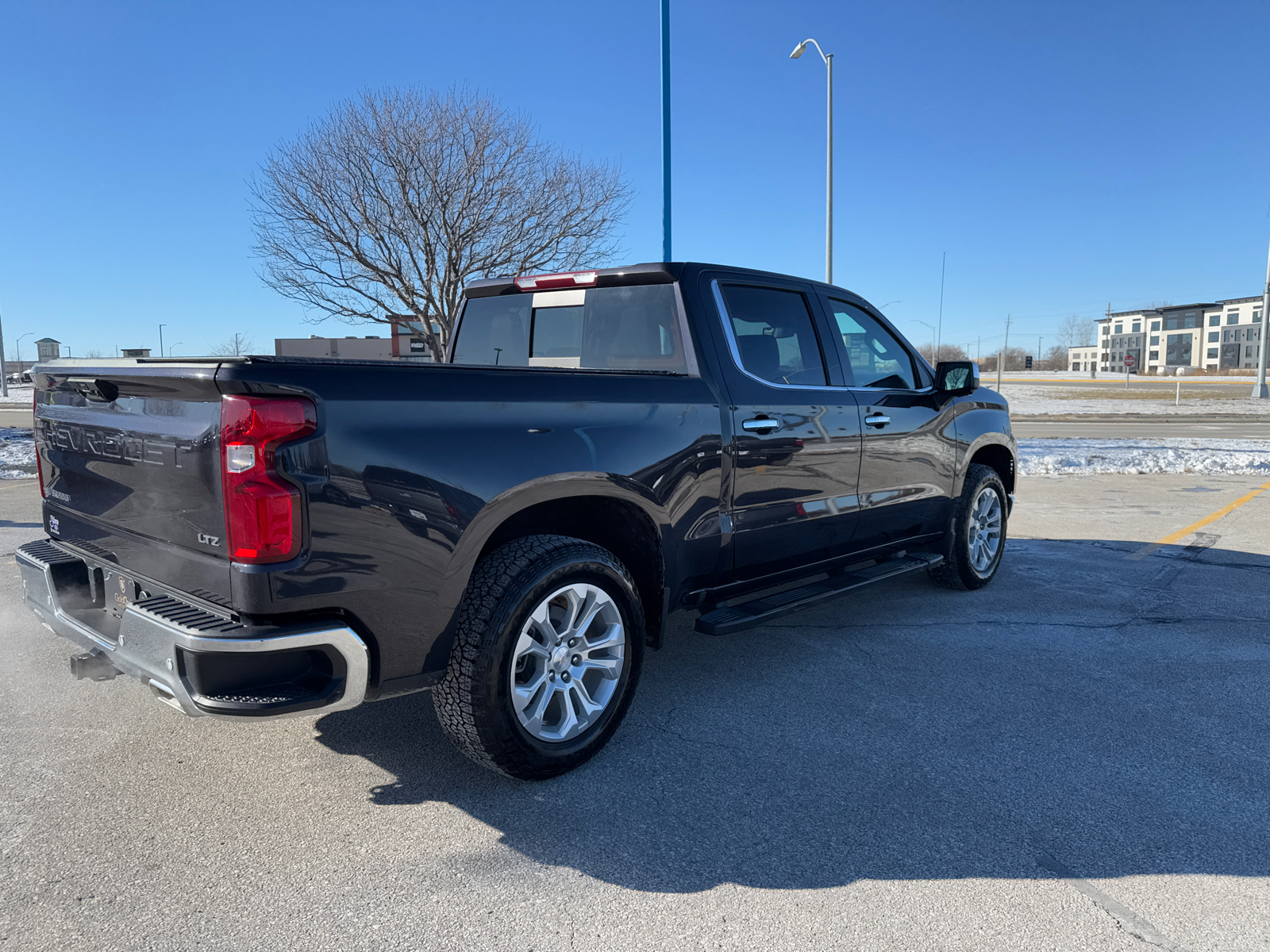 2023 Chevrolet Silverado 1500 LTZ 3