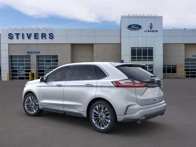 2024 Ford Edge Titanium 4