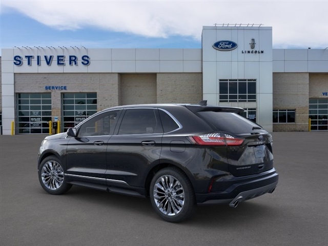 2024 Ford Edge Titanium 4