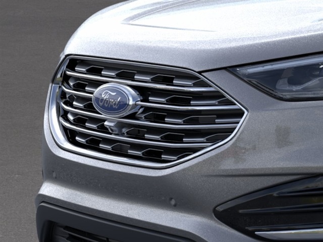 2024 Ford Edge Titanium 17