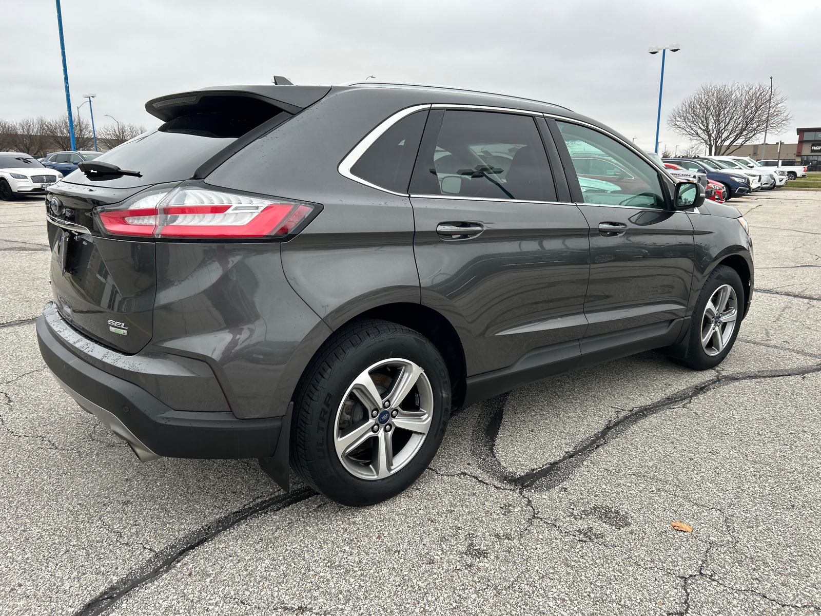 2019 Ford Edge SEL 3