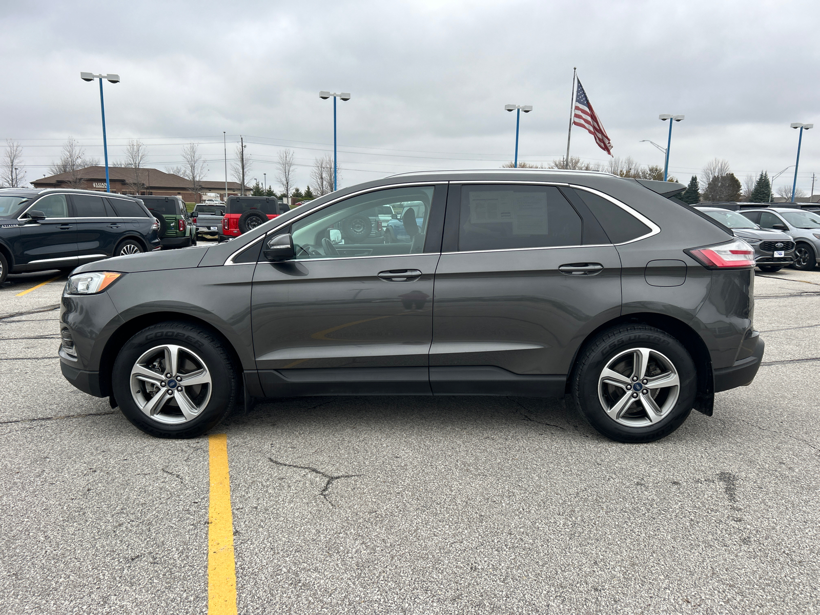 2019 Ford Edge SEL 6