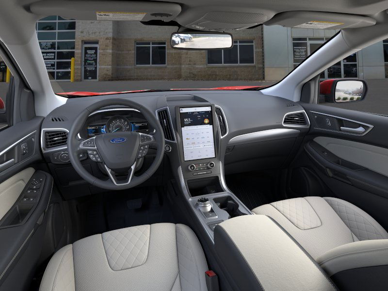 2024 Ford Edge Titanium 9