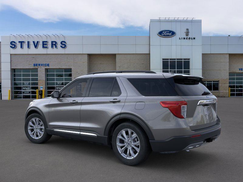 2024 Ford Explorer XLT 4