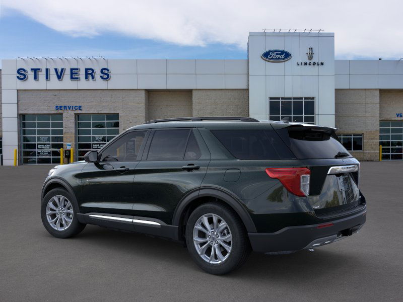 2024 Ford Explorer XLT 4