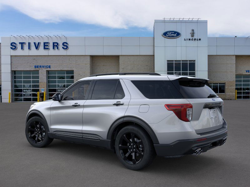 2024 Ford Explorer ST 4