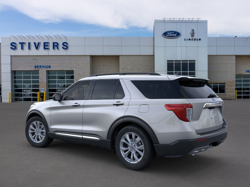 2024 Ford Explorer XLT 4